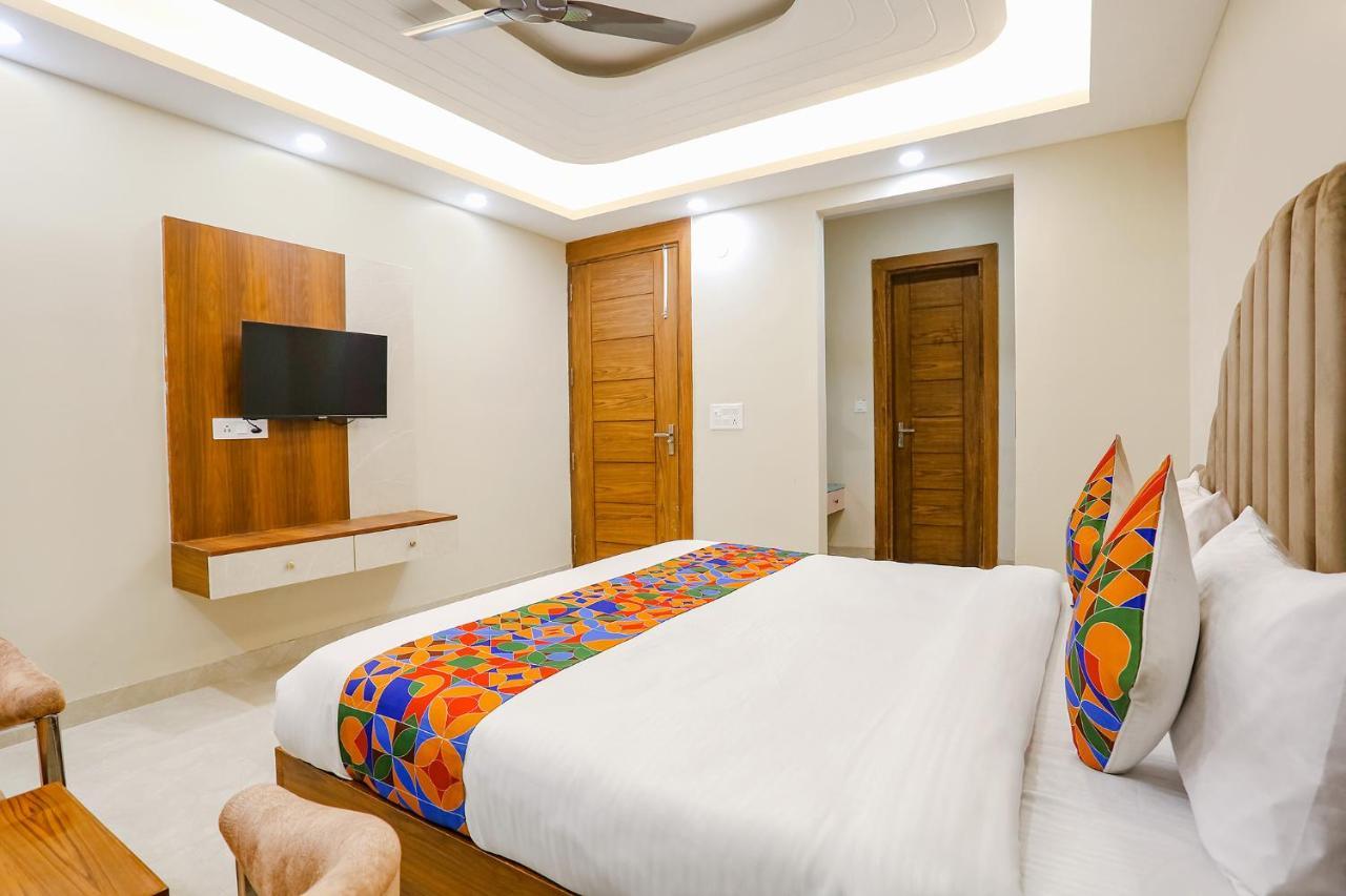 Fabhotel Raahi Retreat Gurgáon Kültér fotó