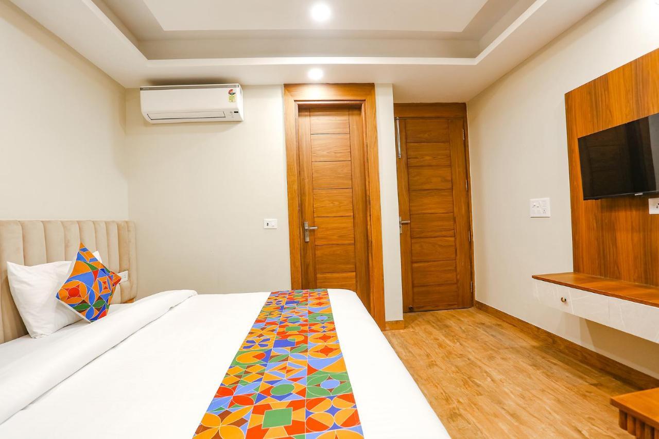 Fabhotel Raahi Retreat Gurgáon Kültér fotó