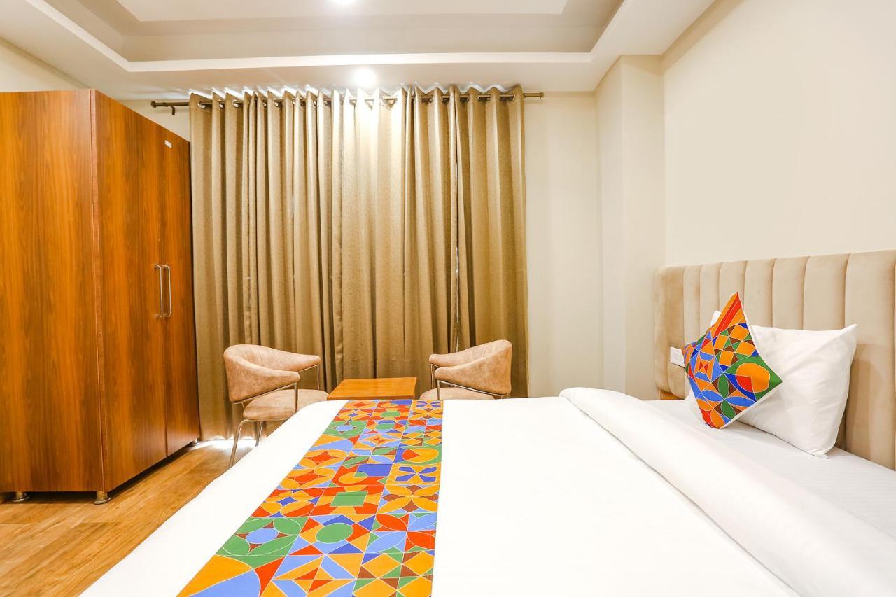 Fabhotel Raahi Retreat Gurgáon Kültér fotó